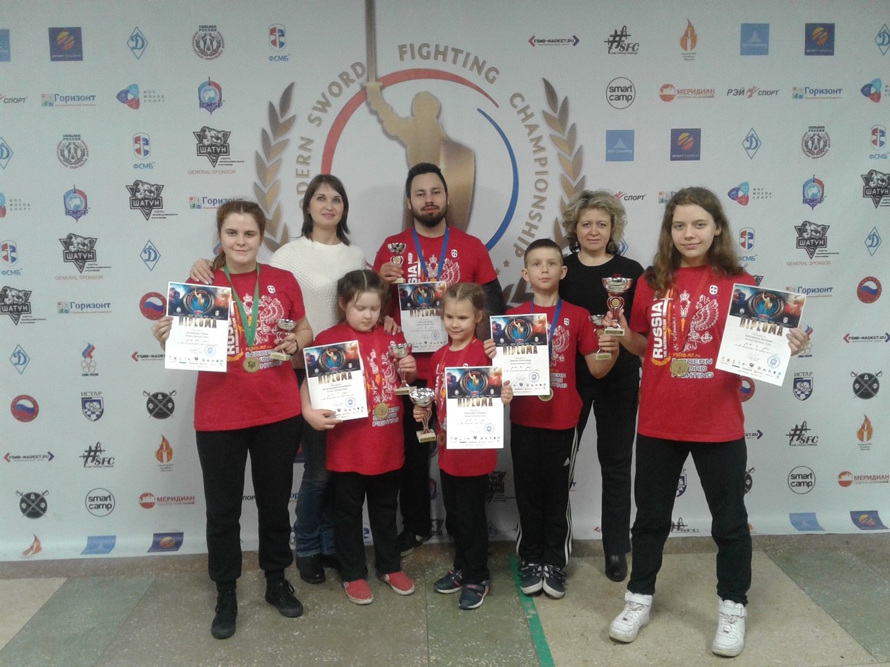 Эжвинский клуб «1000» привёз медали с первого чемпионата мира по современному мечевому бою!