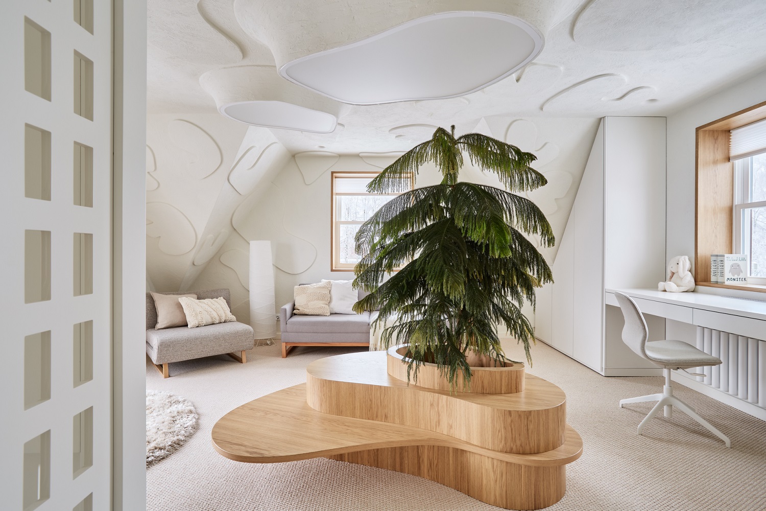 Chipboard Lamarty in White decor and SyPly plywood in the Dachny Otvet project on NTV channel