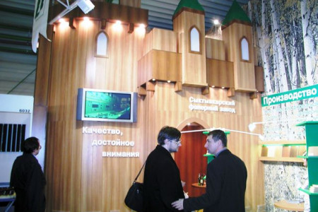 Фотография ООО "Сыктывкарский фанерный завод" на Мебель 2004 | 2