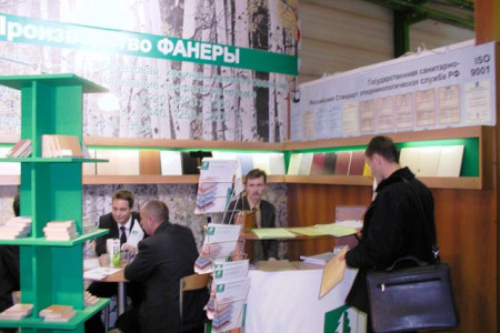 Фотография ООО "Сыктывкарский фанерный завод" на Мебель 2004 | 3
