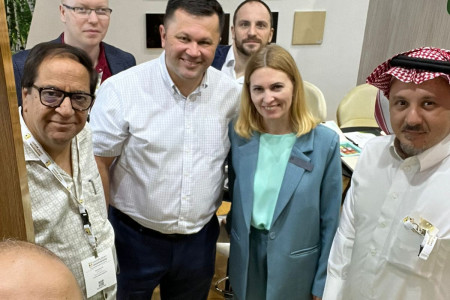 Фотография ООО «Сыктывкарский фанерный завод» и Belani Trading на Saudi Woodshow 2024 | 5