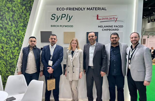 Фотография ООО «Сыктывкарский фанерный завод» на Dubai Woodshow 2024 | 1